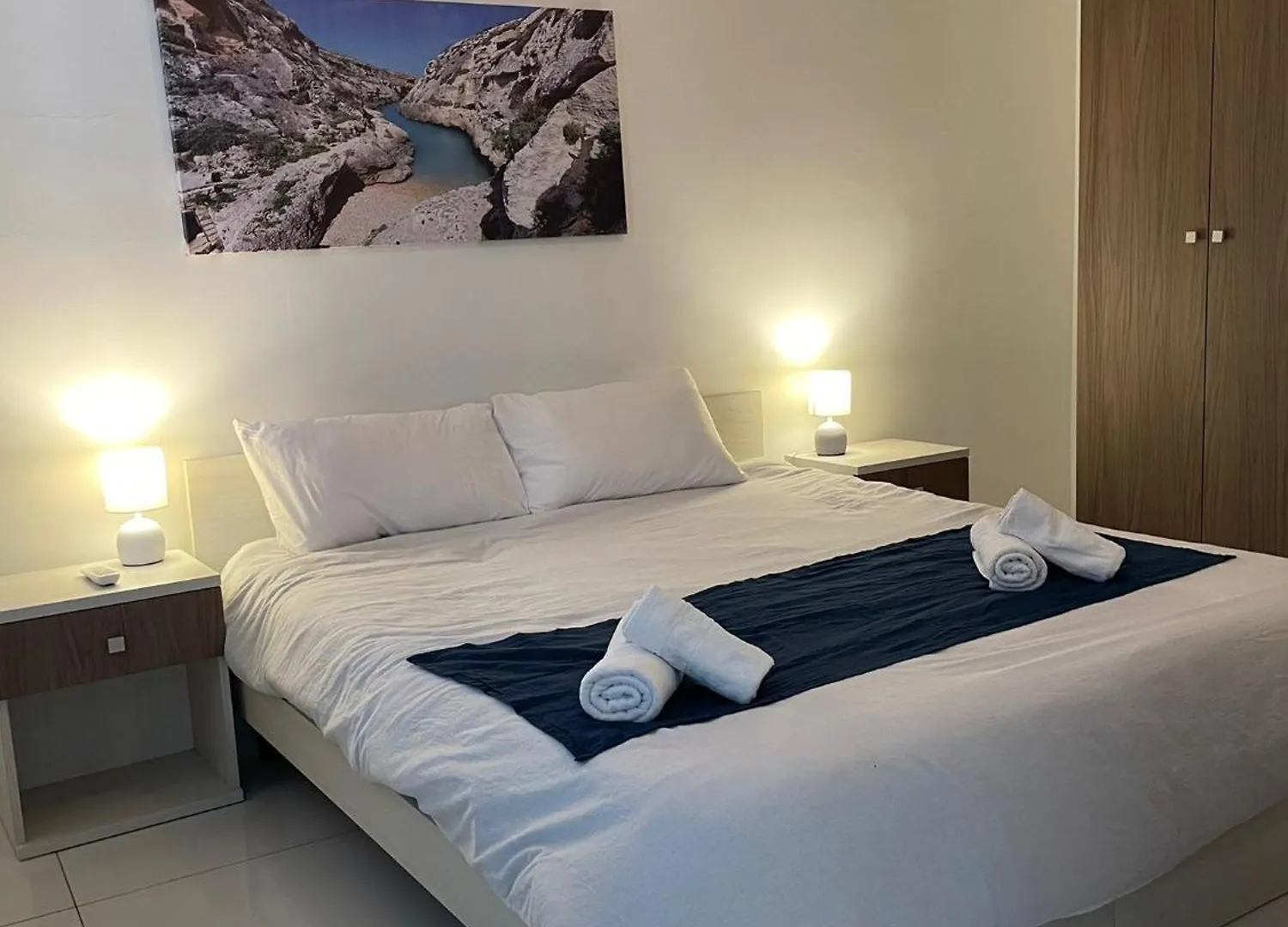 Msida Suites 0*,  Málta
