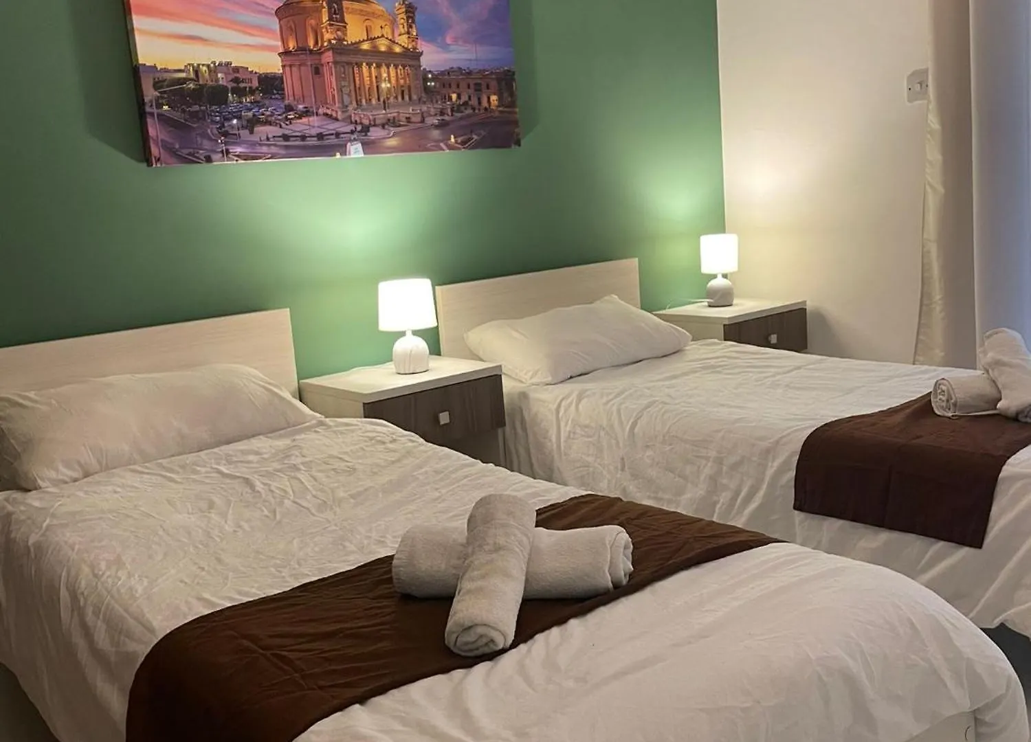 Msida Suites 0*,